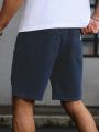 Men's Summer Loose Straight Denim Shorts American Workwear Patchwork Style Casual Cargo Mid-Rise Shorts.