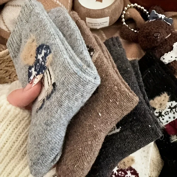 2/5%20Pairs%20of%20Socks%20with%20Random%20Colors,%20One%20Size%20Fits%20All,%20Thickened%20for%20Autumn%20and%20Winter,%20Exquisite%20Socks%20for%20Christmas%20,%20Cartoon%20Bear%20Pattern,%20Fashionable%20and%20Practical,%20Great%20Holiday%20%20Items%20-%20Image%206
