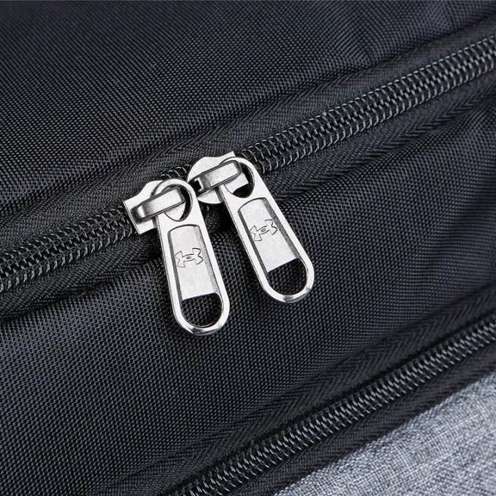 Under%20Armour%20Undeniable%204.0%20Gym%20Duffle%20Bag%20-%20Camo/Off%20White%20-%20Image%207