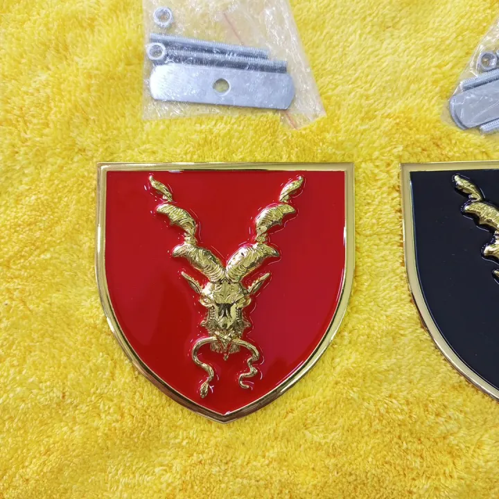 Front%20grill%203D%20badge%20MARKHOR%20Metallic%20black%20or%20Red%20-%20Image%203