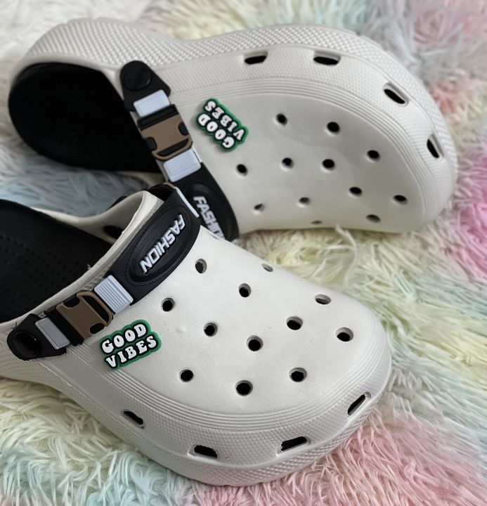 New%20Comfortable%20Men's%20Casual%20Rubber%20Clogs%20Breathable%20Slip-On%20Sandals%20-%20Image%2010