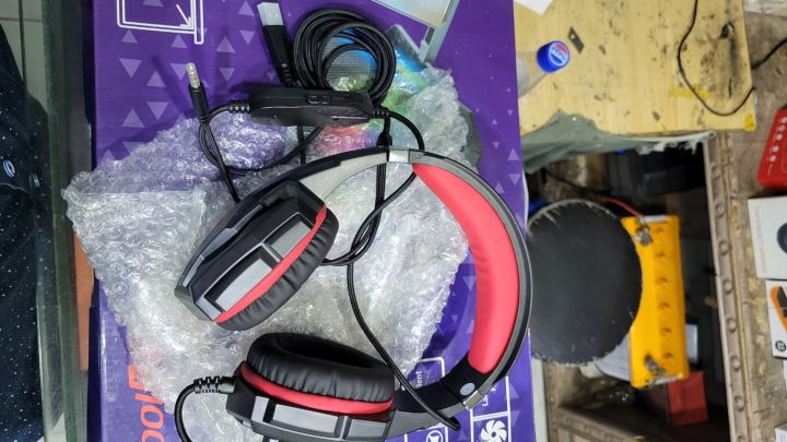 Python%20Fly%20G9000%20Mini%20Professional%20Gaming%20headset%20With%20Great%20Noise%20Cancellation%20for%20PS4,PS5,XBOX,Mobile%20Phones,PC%20-%20Image%202