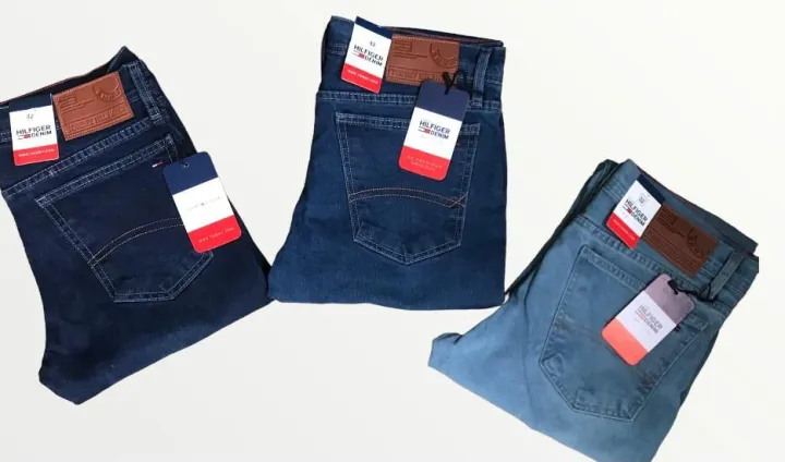 Denim%20Jeans%20Men%20Straight-out%20slim%20fit%20-%20Image%204