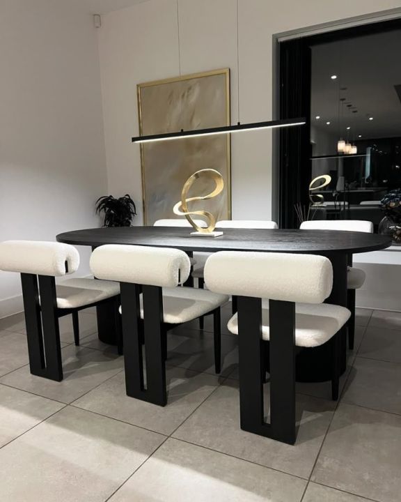 Customize%20Dining%20Table%20With%206%20Chairs%20-%20Image%203