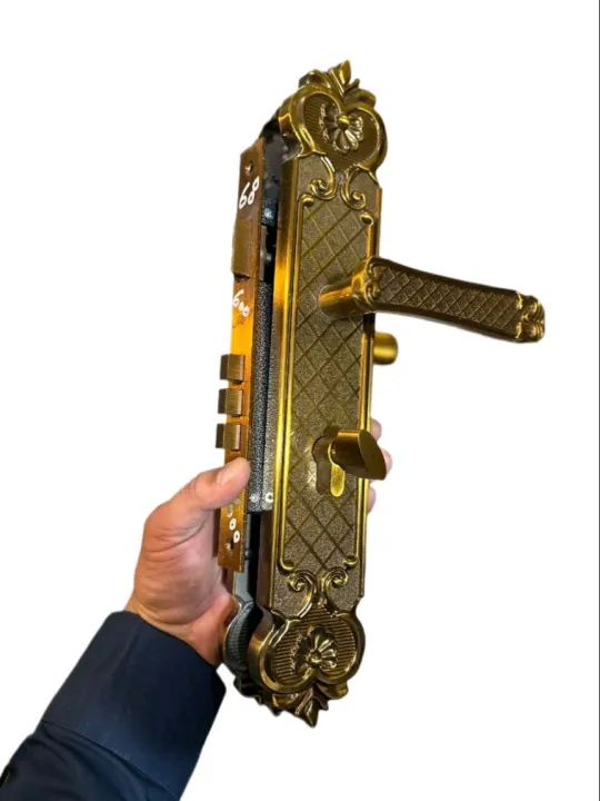 wood%20door%20lock%20Xl%20daicaust%20-%20Image%204