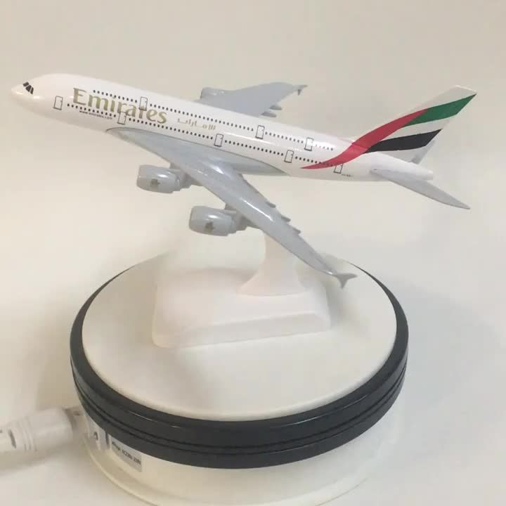 JASON TUTU 20CM United Arab Emirates Airline airbus A380 Plane Airplane Model Aircraft Model Diecast Metal Planes Collect 