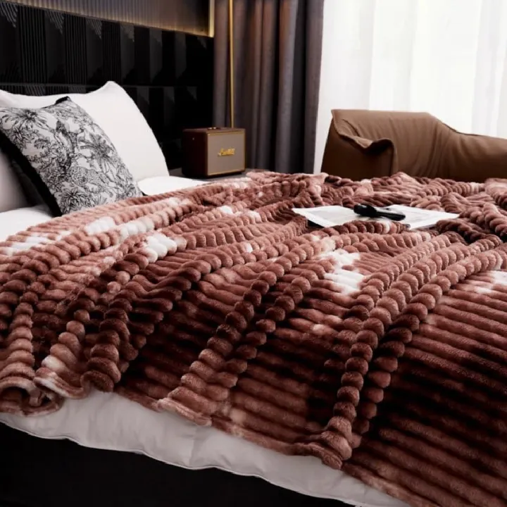 Rabbit%20fur%20blanket%20extra%20soft%20blanket%207%20feet%20Quilt%20Comforter%20comfortable%20soft%20comfortable%20skin%20breathable%20goods%20ready%20to%20ship%20from%20Thailand%20-%20Image%207