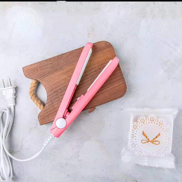 1%20PC%20Mini%20Portable%20Hair%20Straightner%20Heat%20Sealing%20Machine%20Food%20Vacuum%20Sealer%20Seal%20Packing%20Plastic%20Impulse%20Sealer%20Household%20Bag%20Clips%20Handheld%20bagsealer,%20PRC%20-%20Image%204