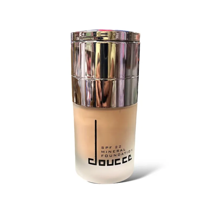 Doucce%20Mineral%20Foundation%20with%20SPF%2022.%20liquid%20foundation%20-%20Image%203
