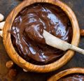 Switzella milk chocolate Spread for cake, bread, cookie and dessert. 