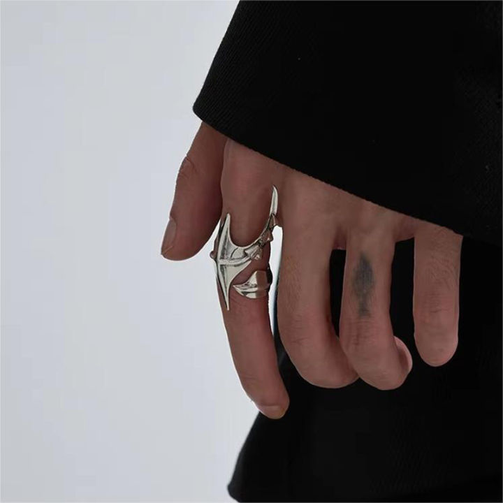 Cyberpunk%20Alien%20Irregular%20Ring%20Unisex%20Hip-hop%20Exaggerated%20Opening%20Rings%20Carnival%20Accessories%20-%20Image%204