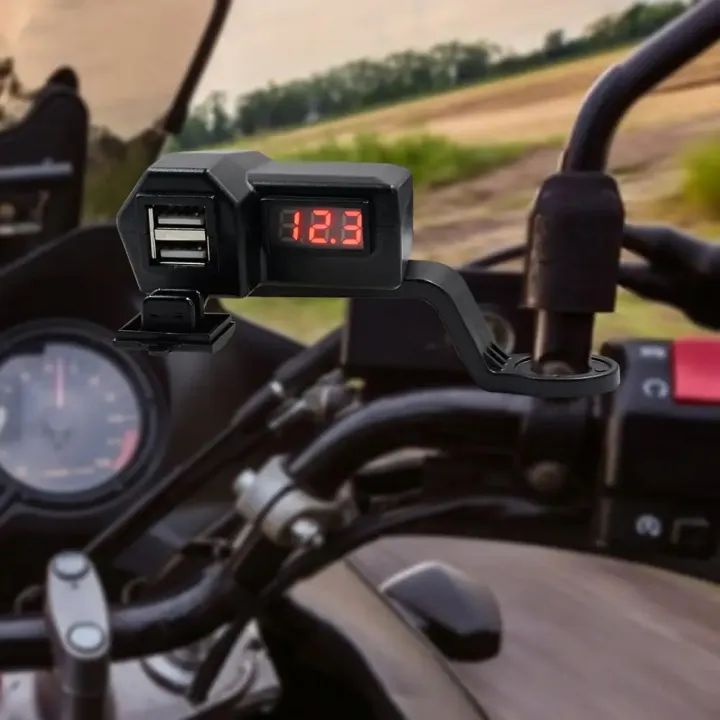 10-24V%203.1A%20Dual%20USB%20Port%20Motorcycle%20Charger%20with%20Voltmeter%20Waterproof%20Fast-Charging%20Cable%20for%2012V/24V%20Bikes,%20ATV,%20Boats%20-%20Image%203