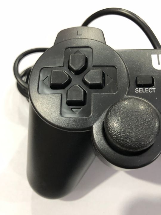 Heavy%20in%20use!%20%7C%20Original%20UCom%20Gamepad%20L600s%20%7C%20Sensitive%20Keys,%20Handy%20Manipulation%20%7C%20-%20Image%203