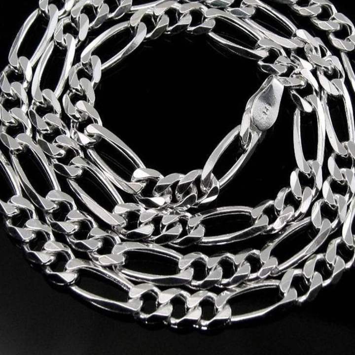 Silver%20Chain%20For%20Men%20%7C%20Fashion%20Stainless%20Steel%20Silver%20Chain%20for%20Men%20-%20A%20Stylish%20and%20Versatile%20Accessory%20for%20Every%20Occasion%20-%20Image%202