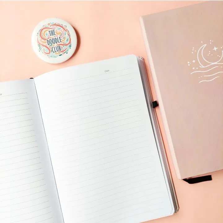 Sun%20or%20Moon%20Minimalistic%20Lined%20Journal%20%7C%20Notebook%20%20%7C%20Hardcover%20Diary%20-%20Image%202