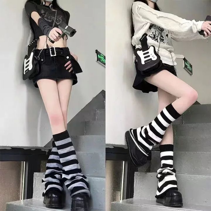 Women's%20Striped%20Leg%20Warmers%20Lolita%20Long%20Socks%20Knitted%20Leggings%20Japanese%20Winter%20Socks%20Girls'%20Kawaii%20Arm%20Ankle%20Warmers%20-%20Image%204