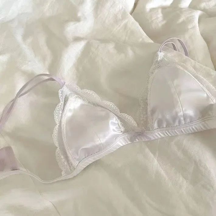 French%20satin%20girl%20ultra-thin%20%20lace%20summer%20breathable%20bra%20set%20-%20Image%207