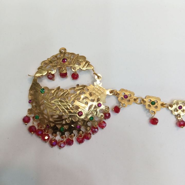 Gold-Plated%20Traditional%20Bridal%20Manjus%20Nath%20with%20Red%20Beads%20%E2%80%93%20Raaikal%20Jewels%20-%20Image%202