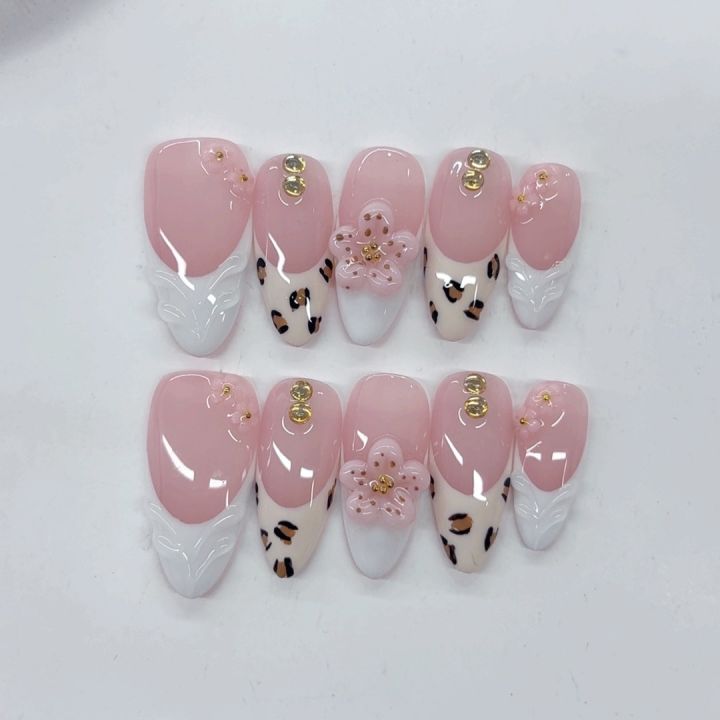 10pcs%20high-end%20Exquisite%20and%20sweet%20style,%20hand-painted%20leopard%20print,%20three-dimensional%20flowers,%20and%20sparkling%20dot%20diamonds%20hand%20-%20Image%204