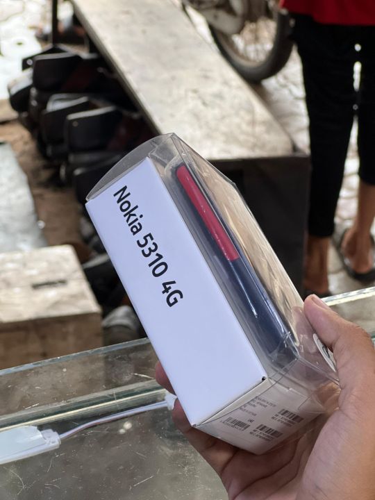 Nokia%205710%20feature%20phone%20double%20sim%20PTA%20approved%20with%20build%20in%20airbuds%20good%20quality%20of%20product%20original%20pic%20attached%20-%20Image%206