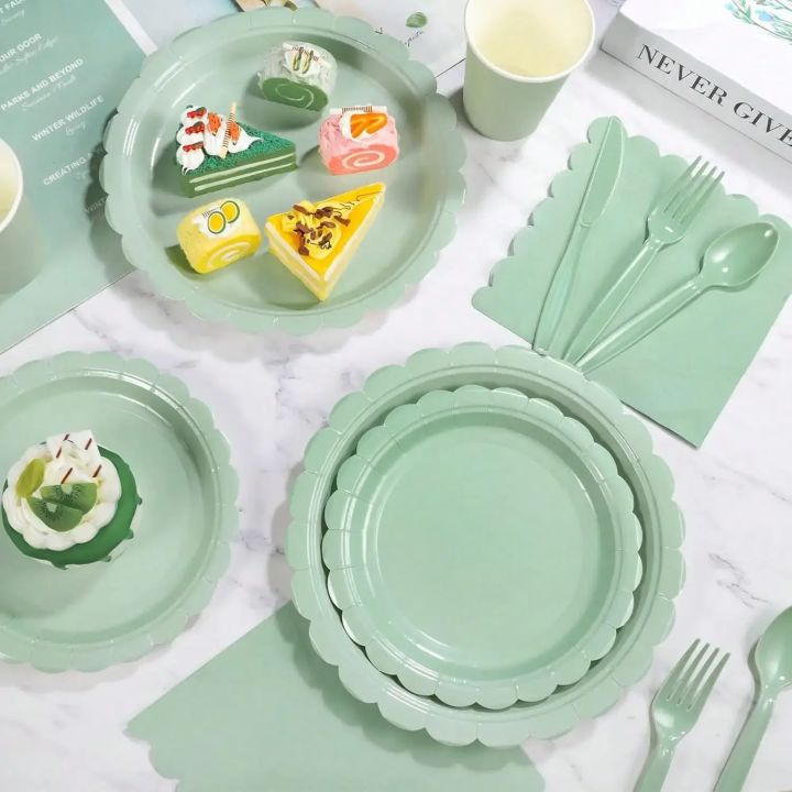96%20Pcs%20Sage%20Green%20Party%20Cutlery%20Set%20Disposable%20Paper%20Plates%20and%20Cups,%20Suitable%20for%20Weddings,%20Birthdays,%20Valentine's%20Day%20Supplies%20-%20Image%202