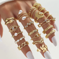 Vintage Elegant 66 Piece Fashion Ring Set Gold Color Pearl Geometric Rings Design for Women Daily Party Wear Jewelry Gifts 2024.