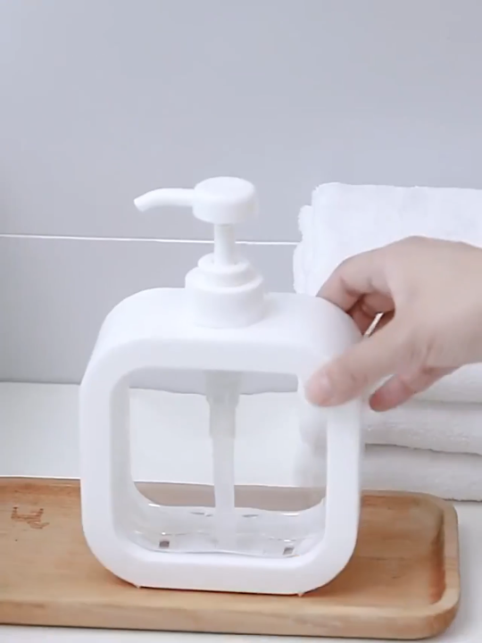 HIGH QUALITY HAND WASH SOAP DISPENSER 300 ML.