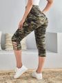Plus Size Women's Camo Capri Leggings with Side Stripe Cutouts Stylish High Elasticity Knit Sporty  Fashionable Casual Pants. 