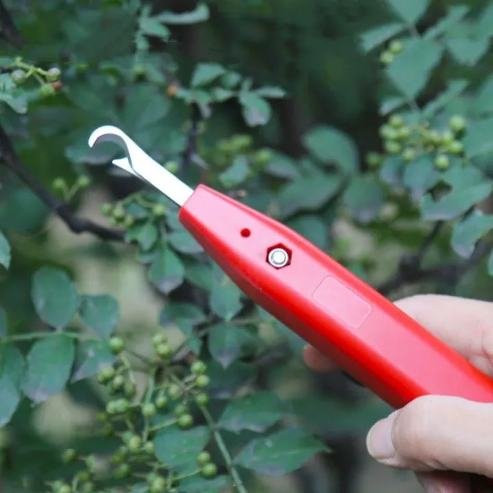 The%20New%20Special%20Tool,%20the%20Fruit%20and%20Vegetable%20Picking%20Artifact,%20Is%20a%20Picking%20Shear%20Specifically%20Designed%20for%20Agricultural%20Fruit%20-%20Image%202