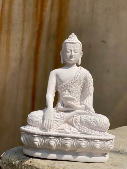 5.5%20inches%20Buddha%20Statue%20White,%20Shakyamuni%20Buddha%20Statue%20for%20Home%20Office%20Decoration%20Religious%20Gift%20Items%20-%20Image%206