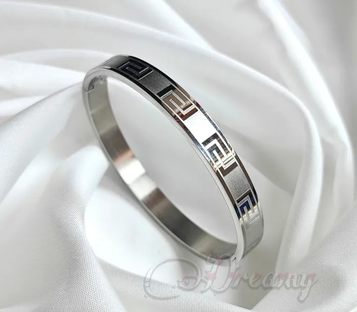 Men's%20Unique%20Design%20Stainless%20Steel%20Bracelet%20Men's%20Fashion%20Accessories%20-%20Image%205