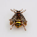 European and American fashion enamel animal brooch popular bee accessories pins jewelry. 