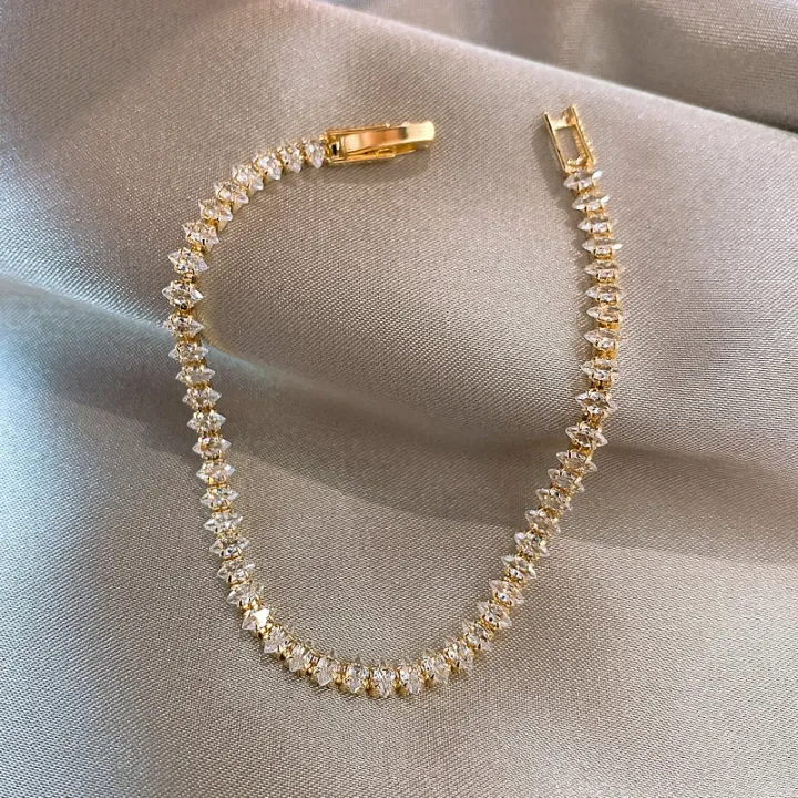 Luxury%20Roman%20Crystal%20Geometric%20Chain%20Bracelets%20for%20Women%20Trendy%20Goth%20Full%20Rhinestone%20Marquise%20Charm%20Tennis%20Bracelet%20Wed%20Jewelry%20-%20Image%202