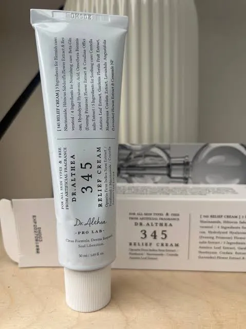 Dr%20Althea%20345%20RELIEF%20CREAM%2050ml%20-%20Image%203