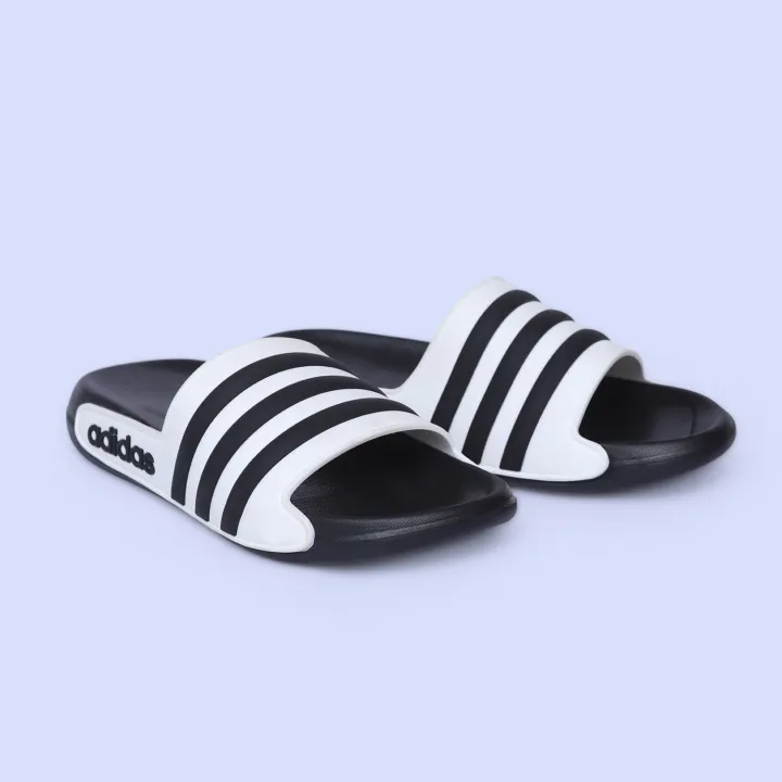 Stridez%20Classic%20Triple-Line%20Slides%20%E2%80%93%20Black%20&%20White%20Edition%20-%20Image%203