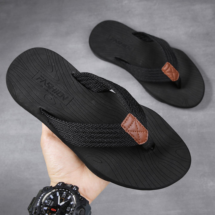 High%20Quality%20Hot%20Sale%20Men%20Flip%20Flops%20Summer%20Beach%20Flip%20Flops%20Men%20Fashion%20Breathable%20Casual%20Beach%20Men%20Slippers%20Summer%20Outdoor%20-%20Image%202