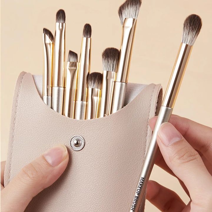 GECOMO 8 Pieces Soft Synthetic Eye Makeup Brush Set with PU Bag For Blending Eyeshadow Eyeliner Crease Eyebrow Brightening Eye