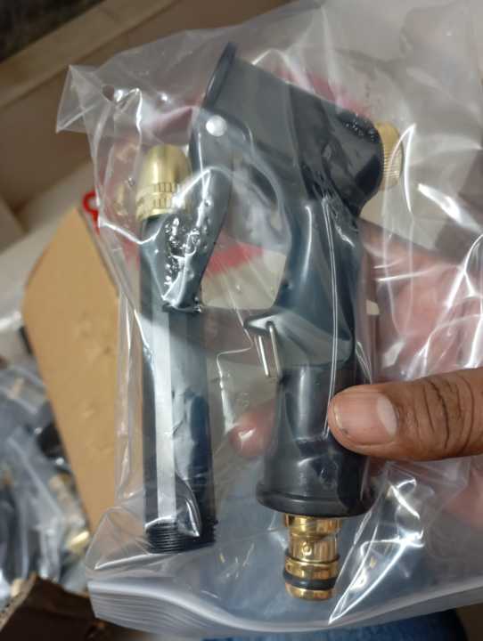 High%20pressure%20Portable%20water%20jet%20gun%20washing%20car%20washing%20garden%20watering%20gun%20Multipurpose%20Cleaning%20gun%20-%20Image%204