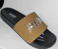 RUN men’s slippers. 