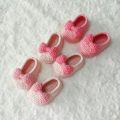 crochet warm baby shoes handmade shoes. 