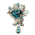 Elegant Women Men Flower Solid Crystal Shining Brooch Pin Exquisite High-end Pendant Badges Corsages.