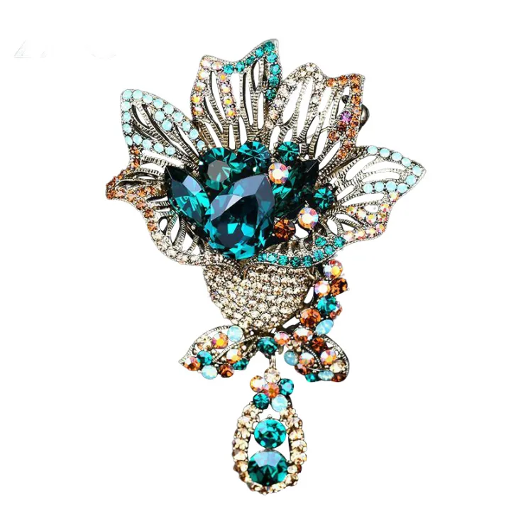 Elegant%20Women%20Men%20Flower%20Solid%20Crystal%20Shining%20Brooch%20Pin%20Exquisite%20High-end%20Pendant%20Badges%20Corsages%20-%20Image%204