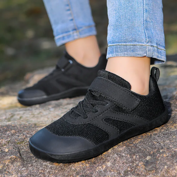 New%20Kids%20Barefoot%20Sneakers%20Cross%20Trainer%20Breathable%20Comfort%20Knit%20Sole%20Girls%20Boys%20Walking%20Shoes%20Outdoor%20Non%20Slip%20Children%20Shoes%20-%20Image%204