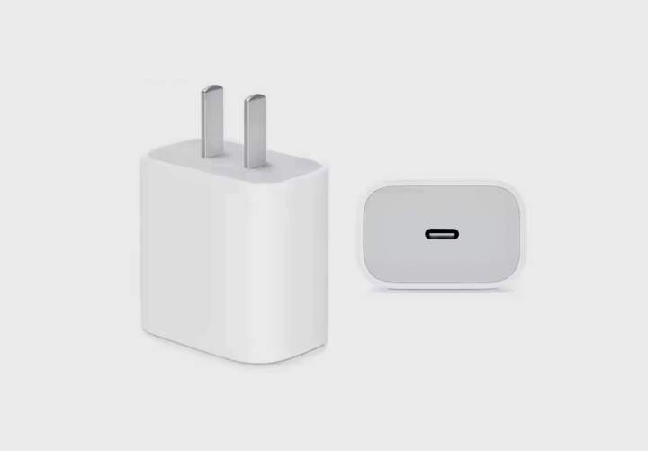 iPhone%20Original%2035W%20charger%20%7C%20With%20USB%20C%20To%20Lightening%20Cable%20%7C%2020W%20Power%20Adapter%20%7C%20Type-C%20to%20lightening%20Cable%20%7C%20MFI%20Certified%20%7C%20iPhone%20PD%20Charger%20%7C%20Compatible%20for%20All%20iPhone%20Models%20-%20Image%204