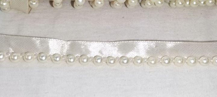 1%20Yard/Gaz/Bulk%20Off%20White%20Pearl%20Lace%20for%20girls%20and%20women/dresses%20lace%20/trending%20lace/fashion%20lace%20-%20Image%203