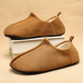 MAEDEF Soft Slippers For Men Non-Slip Indoor Outdoor Home Shoes Cotton House Slippers Lightweight Walking Shoes Winter Slippers. 