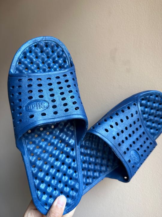 Good%20Quality%20Bathroom%20Slipper%20For%20Unisex%20Non%20Slip%20and%20Durable%20(Toilet%20Slipper)%20By%20Chapals.np%20-%20Image%202