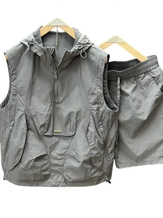 Casual%20Hooded%20Sleeveless%20Suit%20Men's%20Summer%20Workwear%20Thin%20Loose%20Fashion%20Couple%20Sleeveless%20Waistcoat%20Shorts%20Two-Piece%20Set%20Men%20-%20Image%205