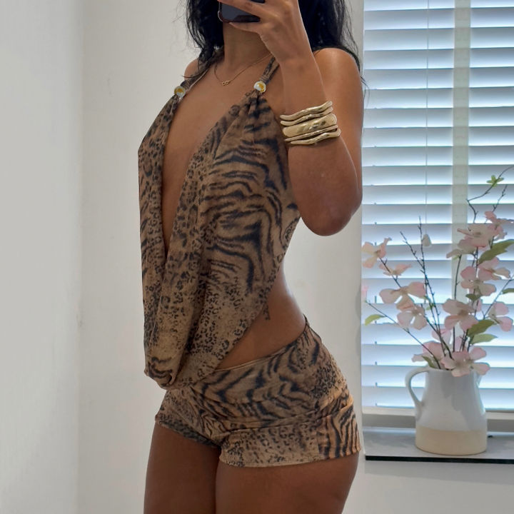 SUCHCUTE%20Woman%20Leopard%20Print%202%20Piece%20Set%20Outfit%20Halter%20Deep%20V-neck%20Backless%20Crop%20Top%20&%20Low-Rise%20Shorts%20%202pcs%20Summer%20Clothes%20-%20Image%202