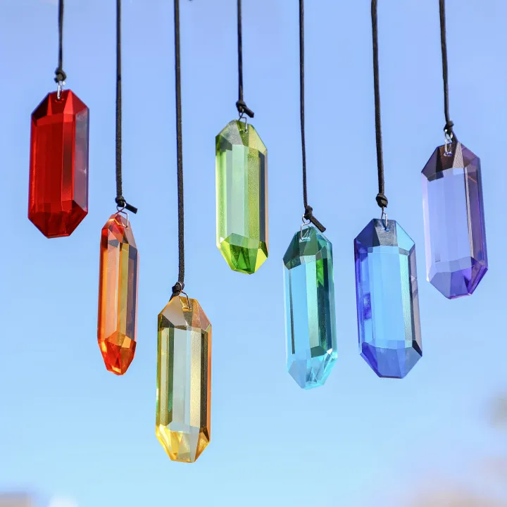 7pcs%20Crystal%20Suncatcher%20Prisms%203''%20Indoor%20Window%20Hanging%20Ornament%20Rainbow%20Glass%20Prism%20Sun%20Catcher%20Decor%20for%20Home%20Garden%20Healing%20-%20Image%202